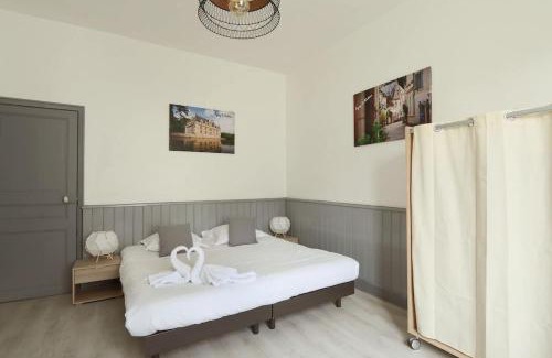 Azay-le-Rideau Apartment | Chez Benjamin - Face au château d'Azay-le-Rideau