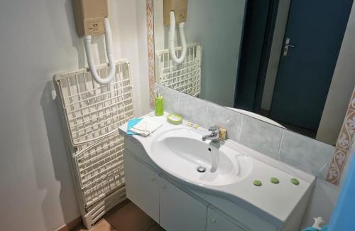 Sainte-Anne Apartment | Chez Chrys