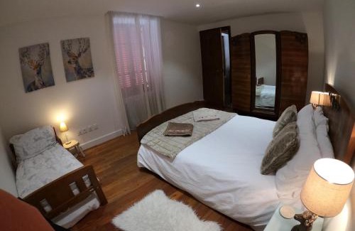 Longefoy House | Chez Daisy