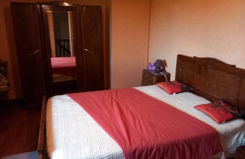 Saint-Silvain-Bellegarde House | Chez Germaine