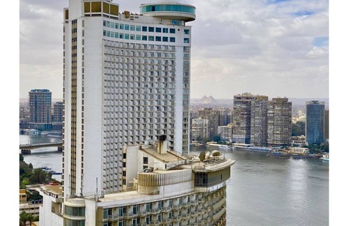 Downtown Cairo Apartment | Chez Haytham At Four Seasons Residential Suite /Private Terrace & Nile Views