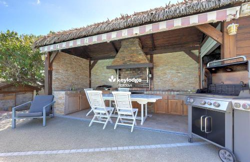 Boucan Canot Villa | Chez Jab - villa avec piscine partagée - à 2 mins de la plage - Boucan Canot