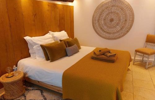 Marly-le-Roi Apartment | Chez Laurette - Charming apartment in historic village near Versailles