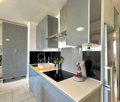 Mediterranee Apartment | Chez Lise et Brice - Canet en Roussillon- Appartement vue sur mer, 6 voyageurs, Clim