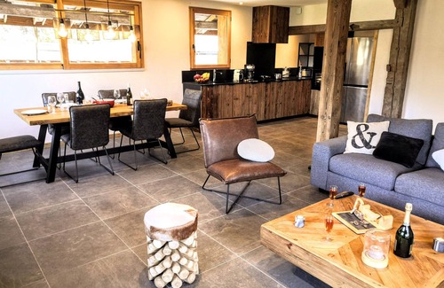 Samoens Apartment | Chez Lucienne Sauna and Jacuzzi