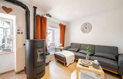 Saint-Gingolph House | Chez Malou & Hugo vue lac proche Suisse & stations !