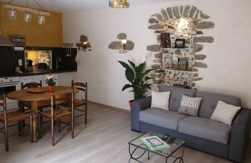 Muro House | Chez Marco Gites & SPA with two independent apartments -
