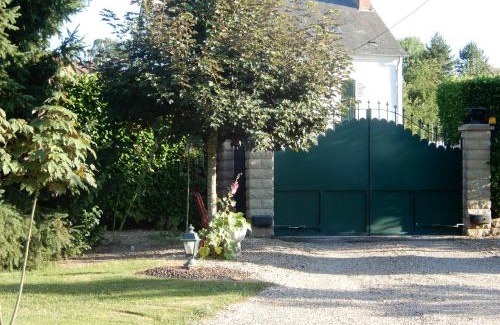 Cercy-la-Tour Bed & Breakfast | Chez Marie