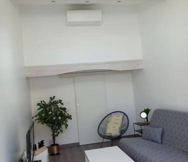 Bastide Giraud Apartment | chez Marie