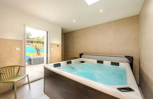 Goulven House | Chez Marius et Augustin - Spa - mer