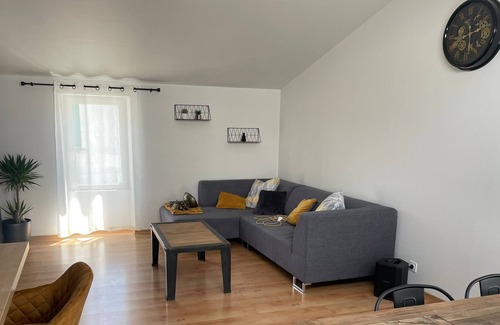 Salles sur Mer Apartment | Chez Rémy