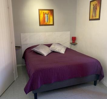 Pontcarre Hotel | chez stephane