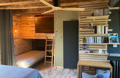 Saint-Cernin-de-Larche Bed & Breakfast | Chez Walter et Camille