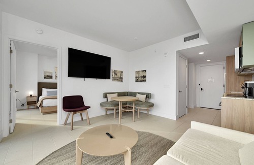 Downtown Miami Condo | Chic 1-bedroom oasis, with city views, steps from Kaesa Center