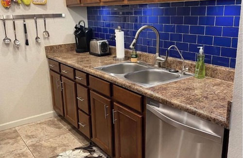 Entertainment District Condo | Chic 1-BR condo in phenomenal Scottsdale