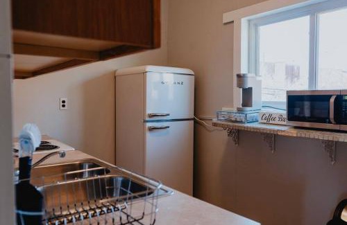 Soulard Apartment | Chic 1BR Balcony & Laundry Soulard