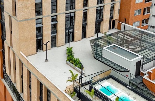 San Diego Apartment | Chic 1BR in Poblado - Jacuzzi & Workspace