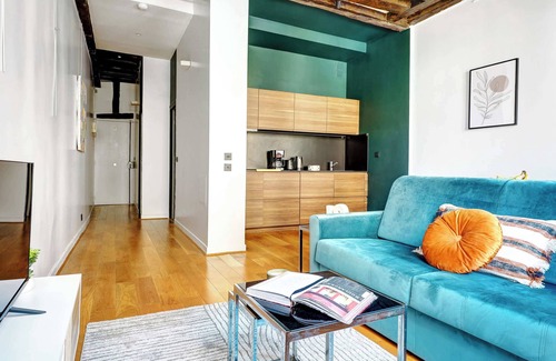 Quartier Sainte-Avoye Apartment | Chic 1BR in the Heart of Le Marais - Central Paris