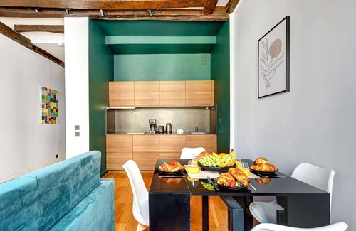Quartier Sainte-Avoye Apartment | Chic 1BR in the Heart of Le Marais - Central Paris