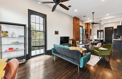 Bywater Apartment | Chic 2-bedroom apartment in eclectic Bywater with AC, WiFi