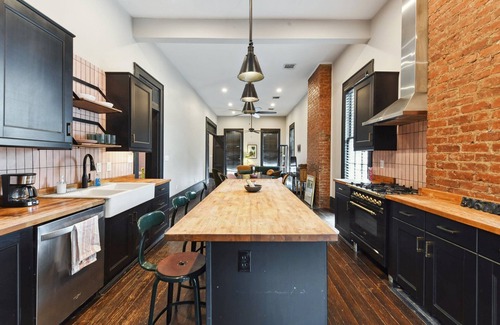 Bywater Apartment | Chic 2-bedroom apartment in eclectic Bywater with AC, WiFi