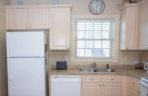 Central Myrtle Beach Condo | "Chic 2-bedroom Villa with Pool and Golf Course Views on 2nd Floor!"