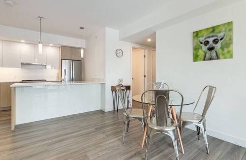 Connaught Condo | Chic 2BR Beltline Apt with Skyline Views and Patio