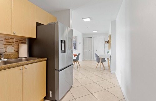 Coral Way Condo | Chic 2BR2BA Apt Near Coral Gables