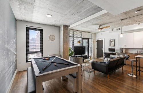 Five Points South Apartment | Chic 3BR - 3BA Condo at 5 Point South