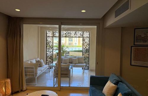 El Gouna Apartment | Chic 3BR Ground Free Beach & Pool access at Mangroovy