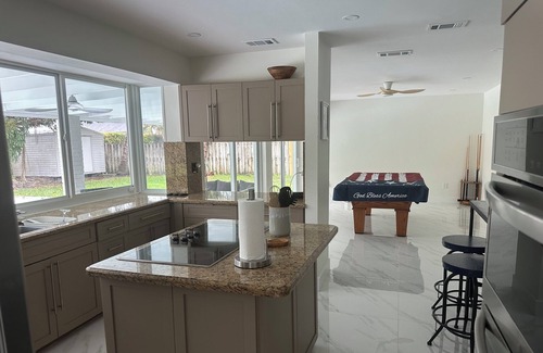 Ludlam Villa | Chic 4-bedroom villa with WiFi, AC in marvelous Miami