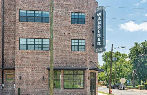 Cleveland Park Apartment | Chic 5 Bed, 2 Bedroom Free Parking - 3 miles to Broadway