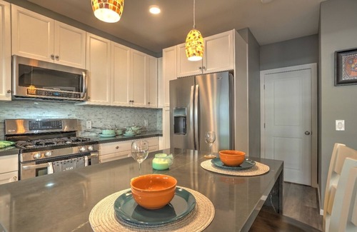 Mount Helix House | Chic and Cozy Luxury Private Guest House