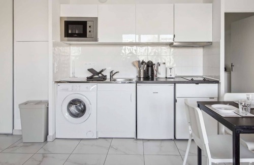 Ivry-port Apartment | Chic apart with balcony near Paris