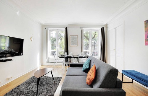 Porte-Saint-Martin Apartment | Chic apartment - 3BR/10P - Gare de l'Est/République