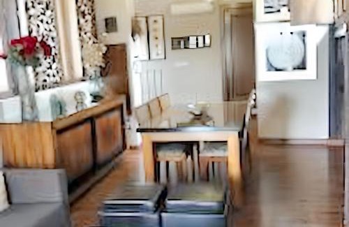 Central District Apartment | Chic Apartment Granada 60m² + Terr.