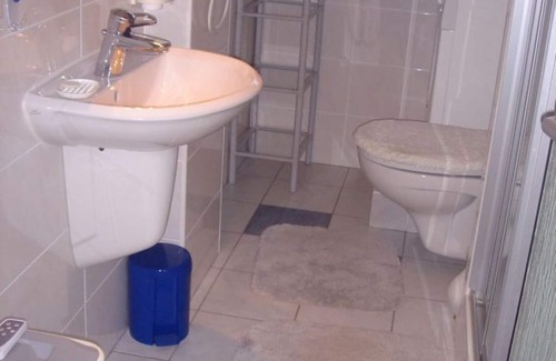 Sudostviertel Apartment | Chic apartment near HBF