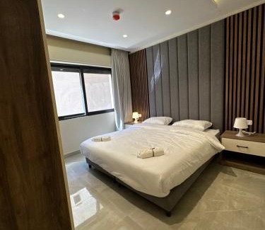 Al Swaifyeh Apartment | Chic Apartments For Rent ave0-8