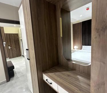 Al Swaifyeh Apartment | Chic Apartments For Rent ave2-8
