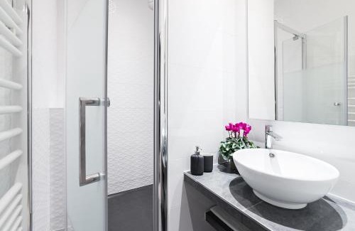 Gaillon Apartment | Chic Apartments Opera