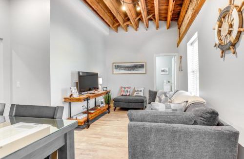 Canandaigua Apartment | Chic Apt in the Heart of Downtown Canandaigua