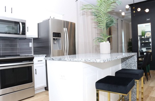 Atlanta House | Chic Atlanta Bungalow