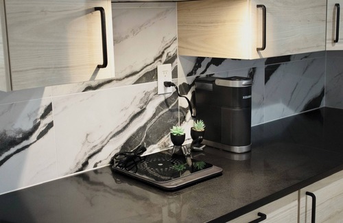 Atlanta Apartment | Chic Basement Suite ATL - Private Entrance & Free Charge and Park