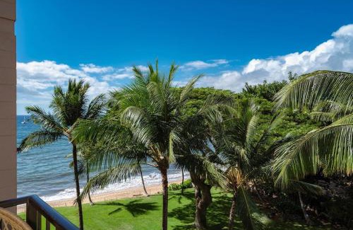 Kihei House | Chic Beachfront Condo— Newly Remodeled — 2024