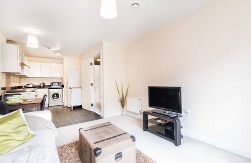 Churchill House | Chic Chelsea Stylish 1-Bedroom