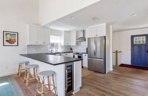Montauk House | Chic Coastal Cottage In Hither Hills, Montauk. Private Ocean Access