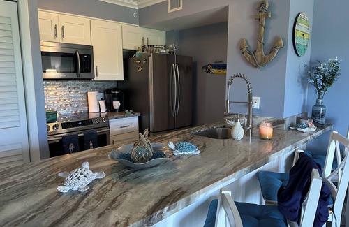 Tavernier Condo | Chic Coastal Retreat with Pool, Marina, Beach Access & Resort-Style Amenities