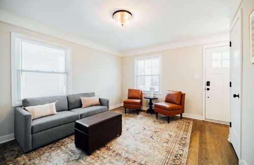 Birmingham House | Chic & Cozy 3BR Family Oasis