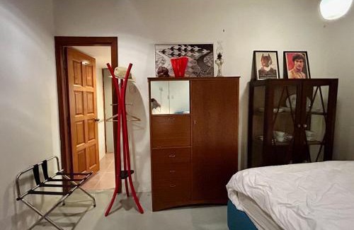 Tunku Apartment | Chic Designer Family Rooms near LRT SS1 PJ