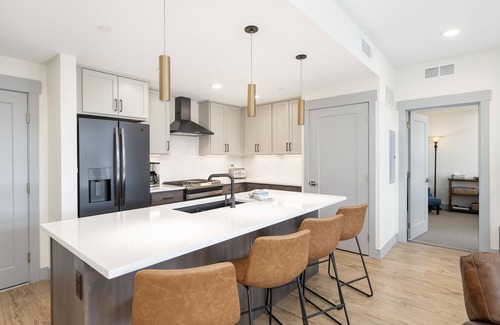 Winter Park Condo | Chic Downtown Condo | Top Location in Winter Park